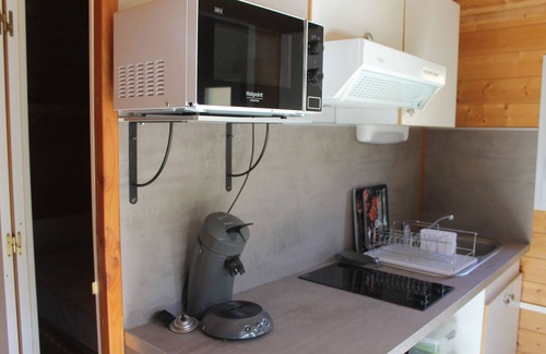 Les Sagnieres Cottage | Cottage "Morgon" with Mountain View, Wi-Fi and Air Conditioning