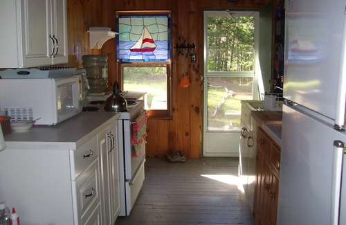 Lake St. Peter Cottage | Cottage-near Algonquin Park