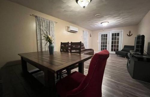 Sandusky House | Cottage near Cedar Point and downtown Sandusky