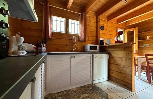 Bias Ski Chalet | COTTAGE NEAR MIMIZAN AND CONTIS BALNEO/POOL IN VACATION VILLAGE