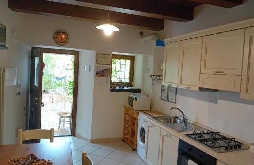 Fagnano Alto House | Cottage Nonnannita