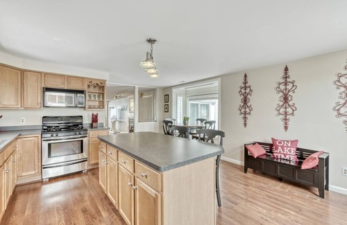 North Greece House | Cottage on Lake Ontario