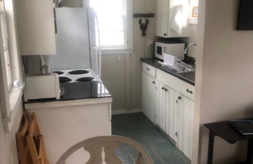 Southern Coast Cottage | Cottage on Saco River with Pool Near Beaches and State Park