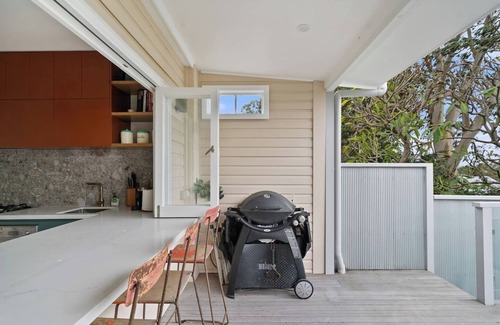 Lilyfield Cottage | Cottage on Starling Vintage meets Modern Comfort