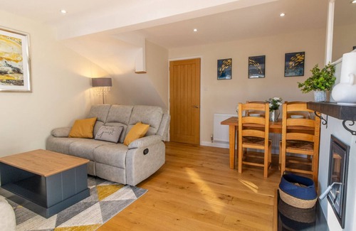Wroxham Cottage | Cottage On The Quay