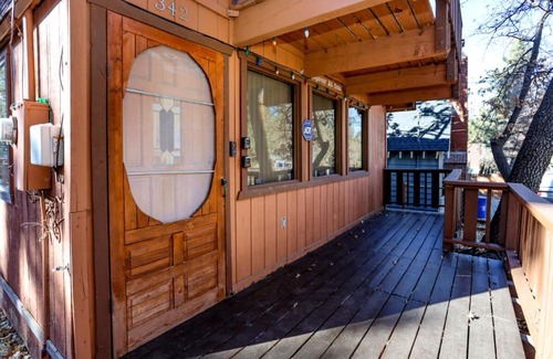 Sugarloaf House | Cottage Paradise #1969 by Big Bear Vacations