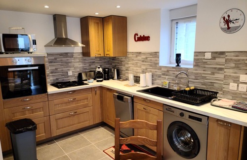 Garlan House | Cottage 'Penty's Iroise 4' with Shared Terrace