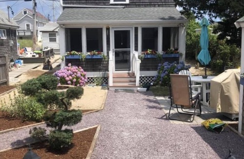 Eastward Look Cottage | Cottage right on WHB!