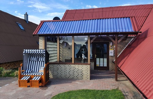 Friedrichskoog-Spitze House | Cottage sailor yarn 1 with Wi-Fi and SKY