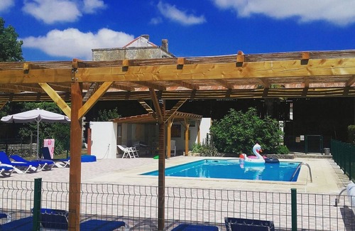 Asnieres-la-Giraud Cottage | Cottage (sleeps 4) at Domaine de Chantageasse, a 17th century estate with pool