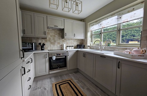 Irstead Cottage | Cottage - Sleep 4, Pet Friendly & Enclosed Garden