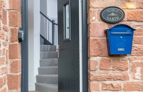 Hayton Cottage | Cottage - Sleeps 3, hot tub & pet friendly