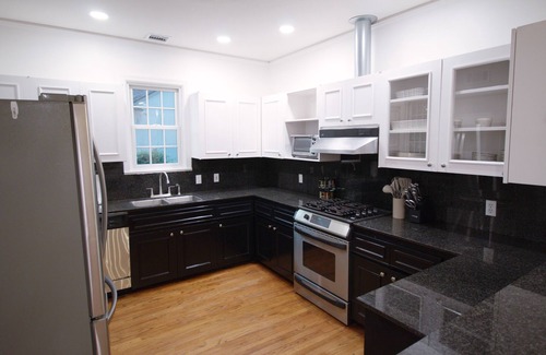 Highlands - Perkins House | Cottage under the oaks! Walk to LSU games!