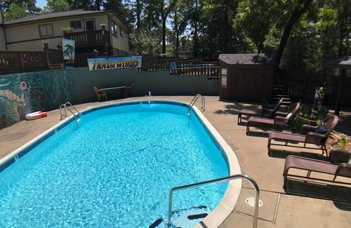 Eureka Springs Historic District Cottage | Cottage with a pool, washer/dryer, cable, partial AC & grill