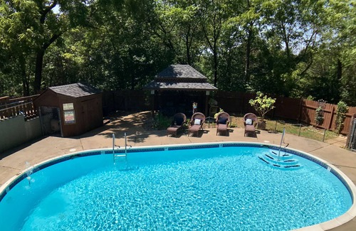Eureka Springs Historic District Cottage | Cottage with a pool, washer/dryer, cable, partial AC & grill