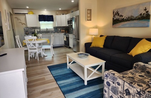 Navarre Cottage | Cottage with awesome outdoor living area 5 minutes to Navarre Beach!