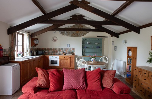 Bude Cottage | Cottage With Indoor Swimming Pool In Stunning Rural Location Near Ocean