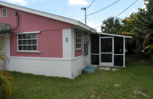 Cudjoe Key Cottage | Cottage with swimming pool and dockage, just minutes to Key West!