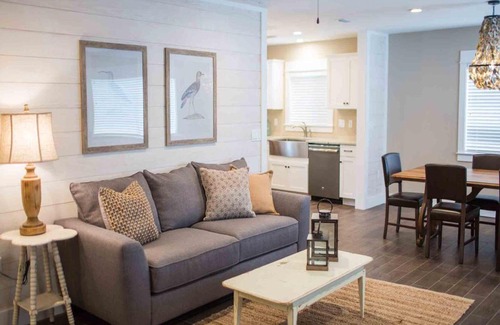 Destin House | Cottages by the Bay - Something Blue
