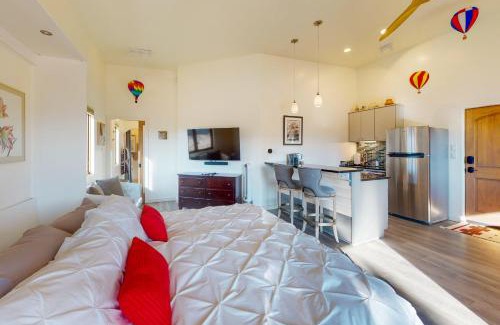 Taos Hotel | Cottam Pines B - Permit #9228