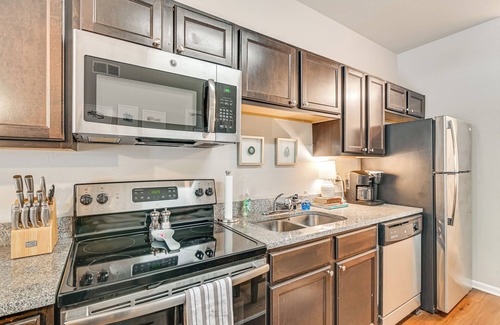 Starkville Condo | Cotton District Condo: Walkable Spot for Game Day!