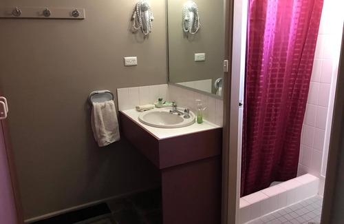 Berridale Hotel | Cottonwood Lodge