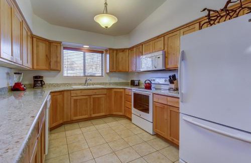 Moab House | Cottonwoods 57