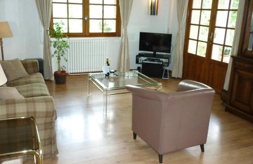 Moulis Apartment | Coumenios