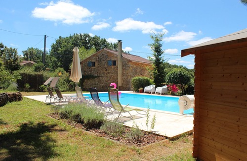Blanquefort-sur-Briolance House | Country holiday home with private pool