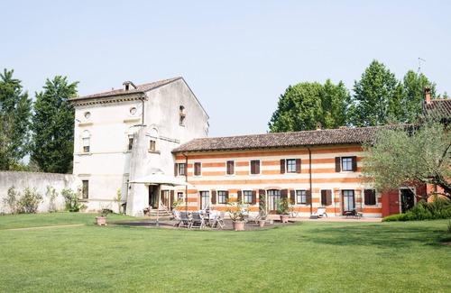 San Martino Buon Albergo Apartment | Country apartment. Vineyards and Nature, Amarone and Relax. 5km from Verona.