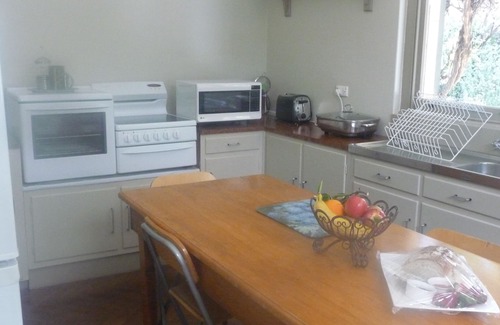 Andrews House | Country Bakehouse Accommodation