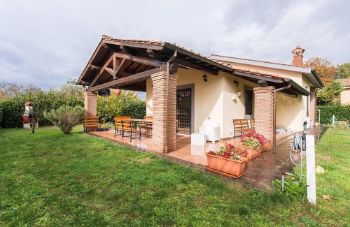 Lake Bracciano Villa | Country chic villa closed to the lake and city centre of Trevignano Romano.