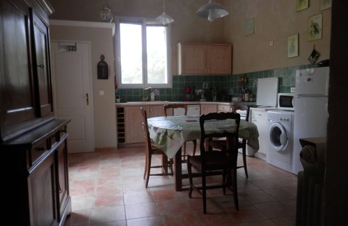 La Roque-d'Antheron Cottage | Country Cottage/Gite - La roque d'antheron