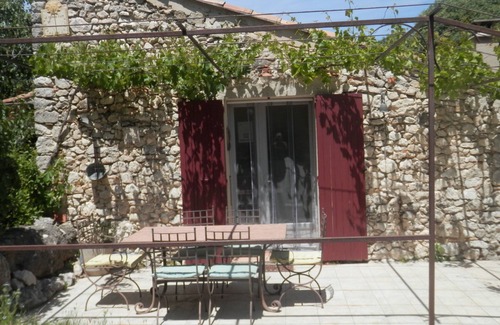 La Roque-d'Antheron Cottage | Country Cottage/Gite - La roque d'antheron