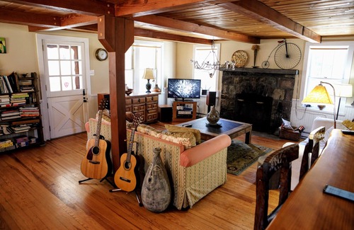 Stroudsburg Cottage | Country cottage and barn, 49 acres, stunning grounds and views