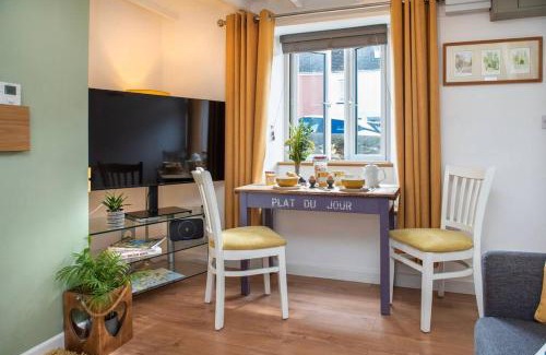 Bere Alston House | Country Cottage - Apple Pie Luxury Escapes