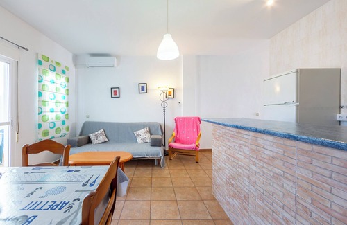 El Pozo de los Frailes House | Country House 'Sol' with Mountain View, Wi-Fi and Air Conditioning