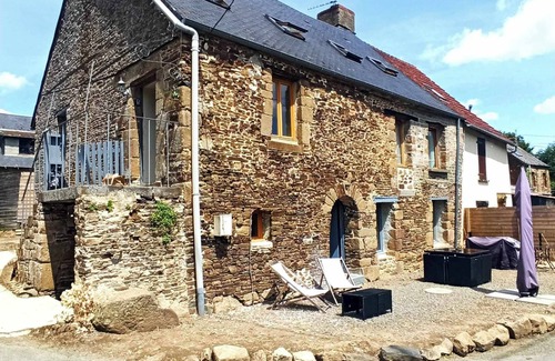 Menil-Hubert-sur-Orne House | Country gite in Suisse Normande leisure, fishing, paragliding, hiking, cycling