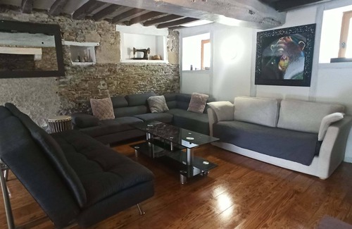 Menil-Hubert-sur-Orne House | Country gite in Suisse Normande leisure, fishing, paragliding, hiking, cycling