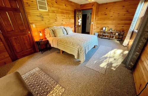 Halfway Other | Country Guest House in Quiet Mennonite Community - Family Friendly!