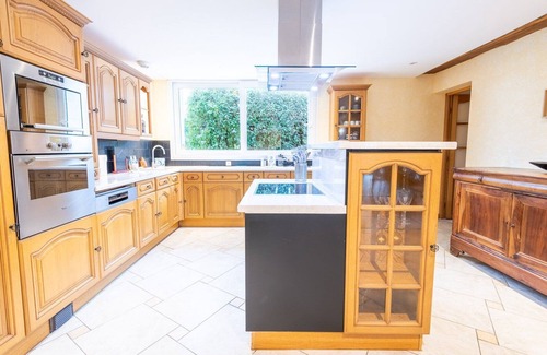 Vallieres-les-Grandes House | Country house Les Romarins - 14 pers.