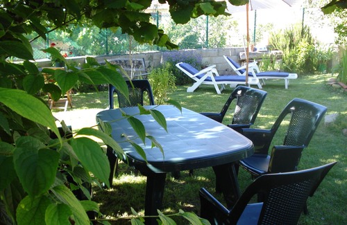 Quintana-Maria House | Country Home 'El Horno I' with Mountain View, Shared Terrace and Wi-Fi