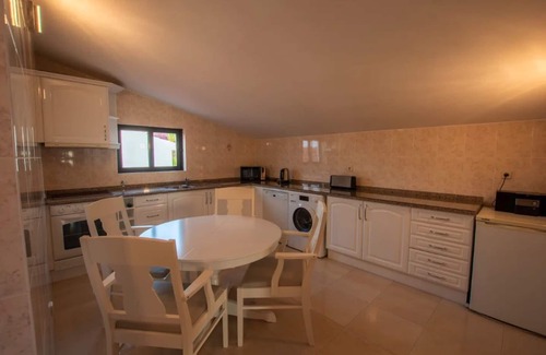 Aljezur House | Country House 'A House with A View' with Sea View, Wi-Fi and Air Conditioning
