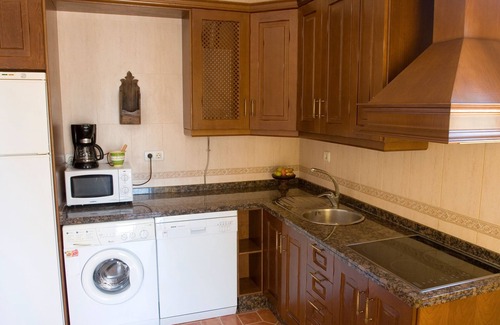 Orgiva House | Country House 'Ana - Cortijo Puerta' with Private Pool, Wi-Fi and Air Conditioning