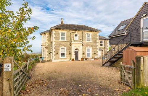 Ventnor House | Country House at Clevelands IOW
