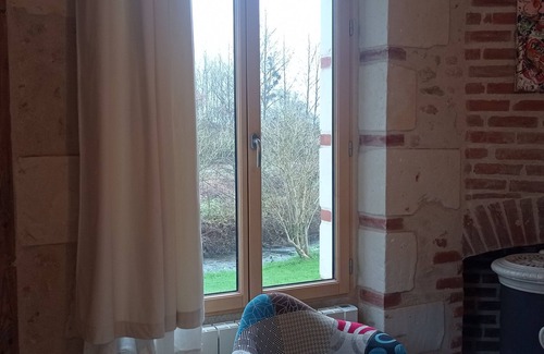 Pontigne House | Country house by a stream