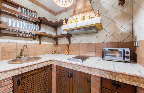 Abrucena House | Country House 'Casa Rural La Jirola -La Vivienda 1' with Mountain View, Wi-Fi and Air Conditioning