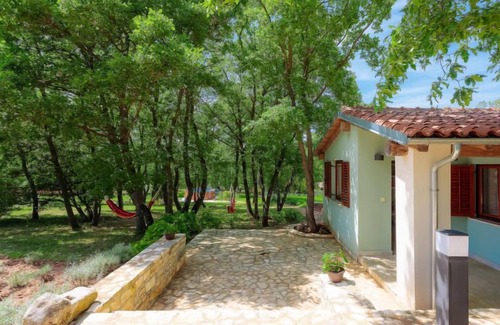 Loborika House | Country house D&D by Interhome