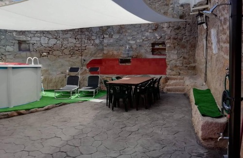 Valdeverdeja House | Country House 'El Canchal De Eladia' with Mountain View, Wi-Fi and Air Conditioning