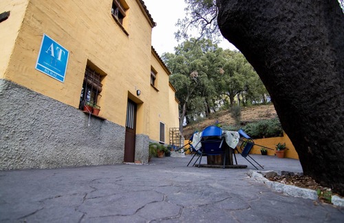 Pujerra Villa | Country House 'El Viejo Castaño 3' with Mountain View, Wi-Fi and Air Conditioning